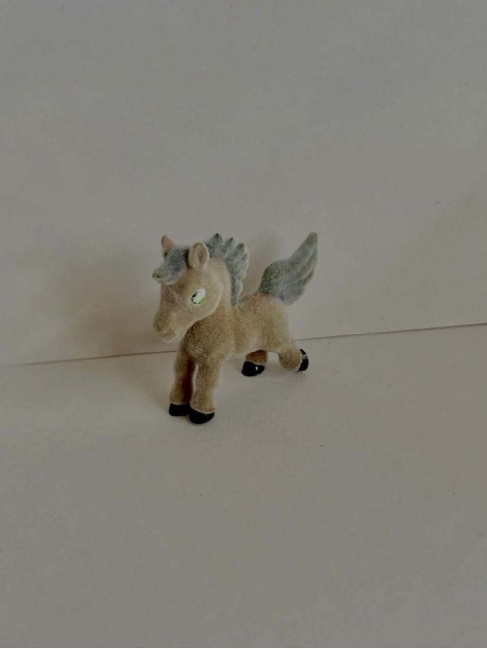 Pony in my Pocket Horse Flocked Figure Gray Vintage Y2K Early 2000s Miniature